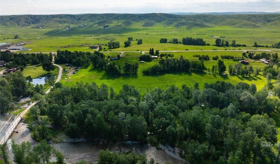 2825 2830 Highway 78 S, Absarokee, MT 59001 - 5 Beds, 3 Bath