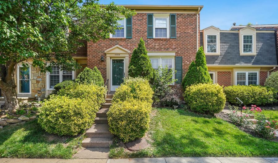 4453 EDAN MAE Ct, Annandale, VA 22003 - 3 Beds, 4 Bath