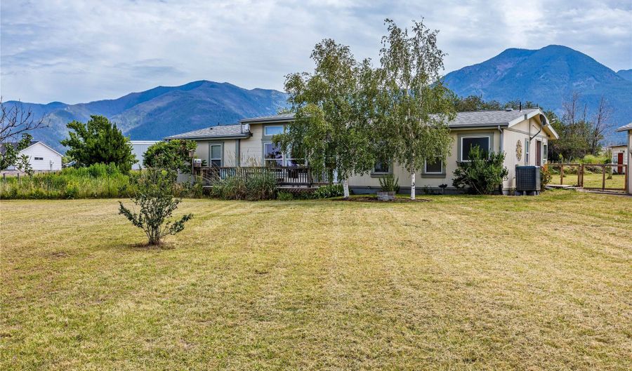 26560 US Highway 93 N, Arlee, MT 59821 - 4 Beds, 2 Bath