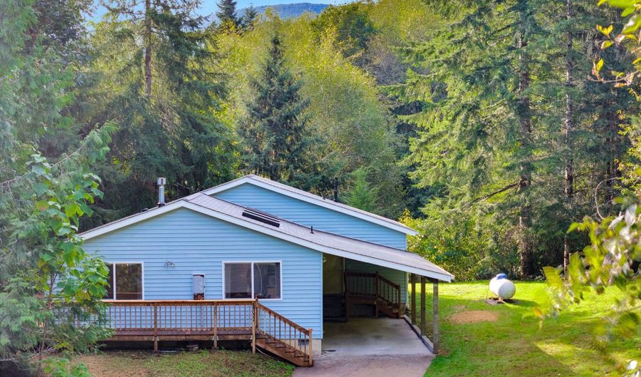 89022 WELCH Rd, Astoria, OR 97103 - 3 Beds, 1 Bath