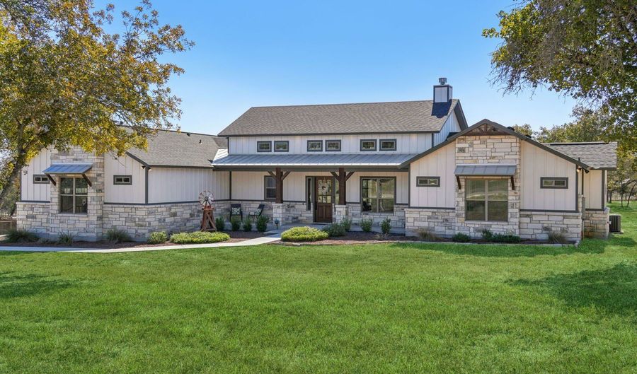 132 Wood Vly, Adkins, TX 78101 - 4 Beds, 0 Bath