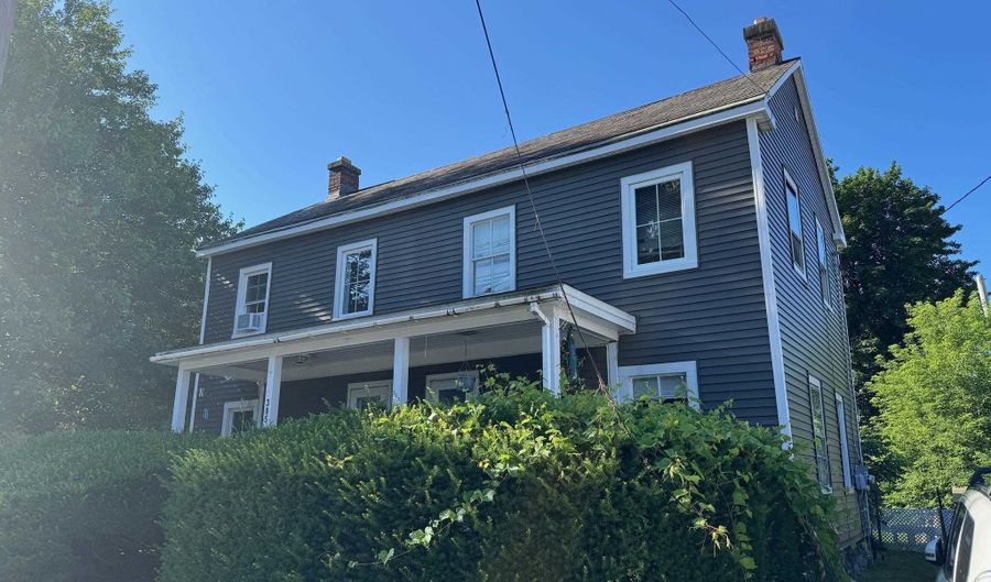 303-305 Gage St, Bennington, VT 05201 - 6 Beds, 2 Bath