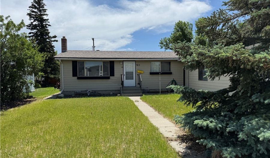915 E 2nd, Big Timber, MT 59011 - 4 Beds, 2 Bath