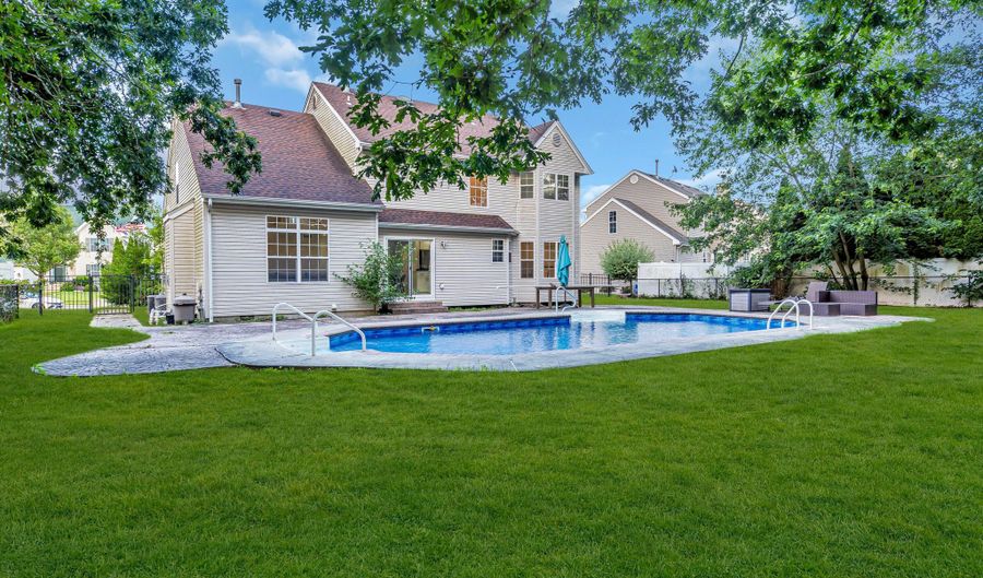 11 Orchid Ln, Barnegat, NJ 08005 - 4 Beds, 3 Bath