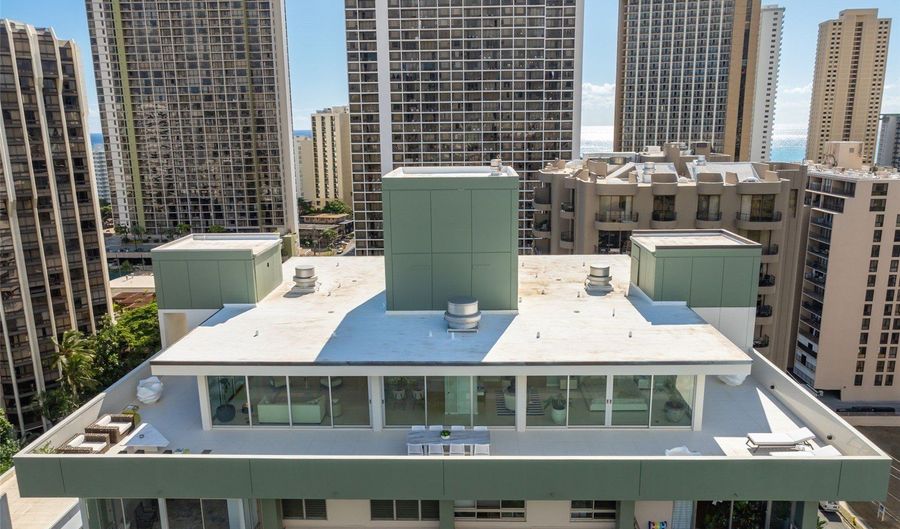 2533 Ala Wai Blvd PH, Honolulu, HI 96815 - 3 Beds, 4 Bath