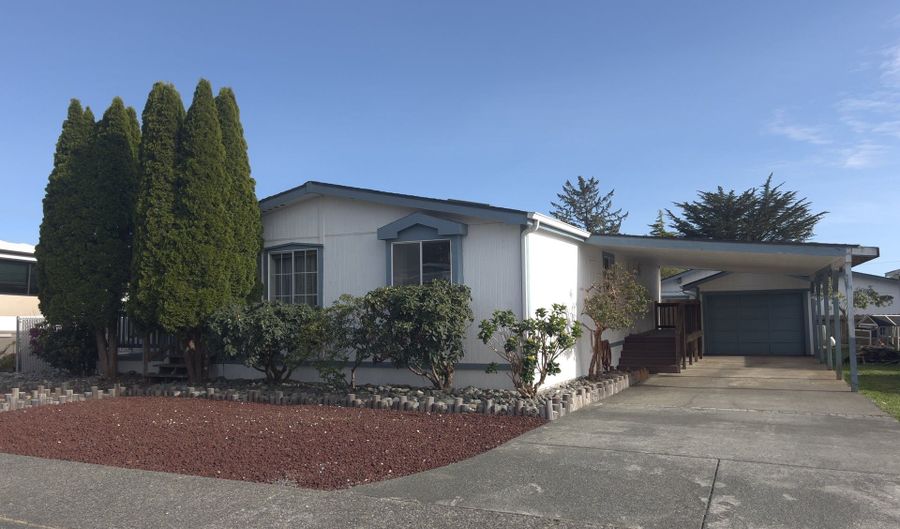 98147 W Nelson Dr, Brookings, OR 97415 - 2 Beds, 2 Bath