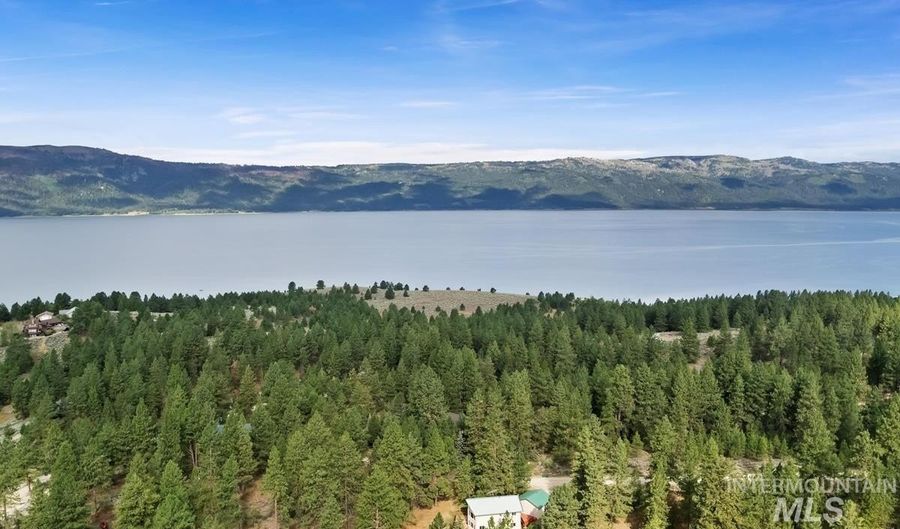 1496 Pine Rdg, Cascade, ID 83611 - 4 Beds, 4 Bath