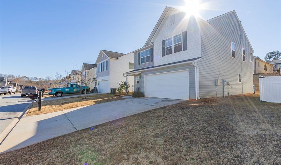 123 Elmhurst Ln, Anderson, SC 29621 - 4 Beds, 3 Bath