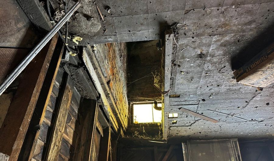 463 Bradley St, Abingdon, VA 24210 - 2 Beds, 1 Bath