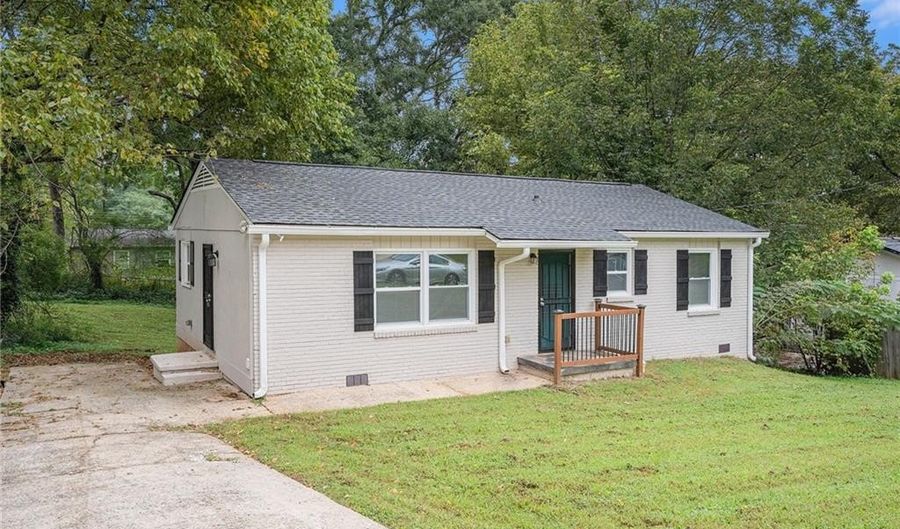 938 Rebel Forest Dr SE, Atlanta, GA 30315 - 3 Beds, 1 Bath