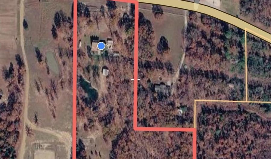 13633 U.S. 62, Ash Flat, AR 72513 - 3 Beds, 3 Bath