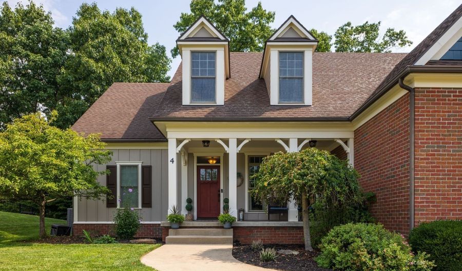 4 Maple Grove Way, Athens, OH 45701 - 6 Beds, 4 Bath