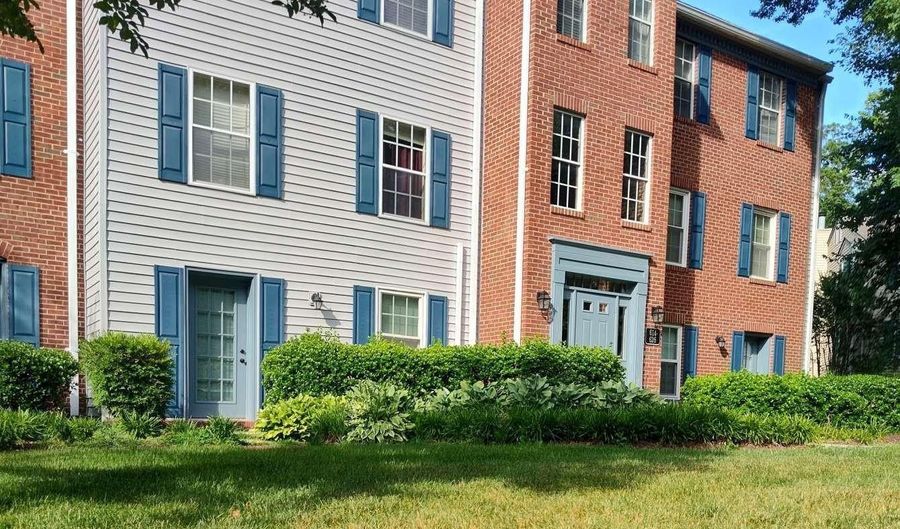 624 NEWBRIDGE Ct, Arnold, MD 21012 - 2 Beds, 2 Bath