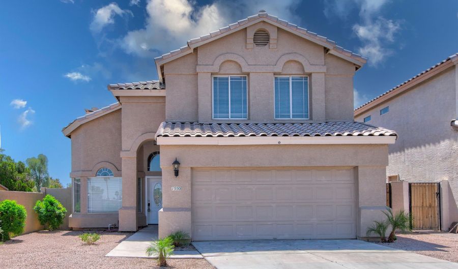 1550 N SUNSET Pl, Chandler, AZ 85225 - 3 Beds, 4 Bath