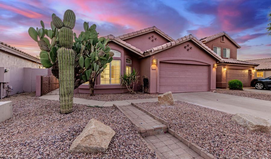 31220 N 40TH Pl, Cave Creek, AZ 85331 - 3 Beds, 2 Bath