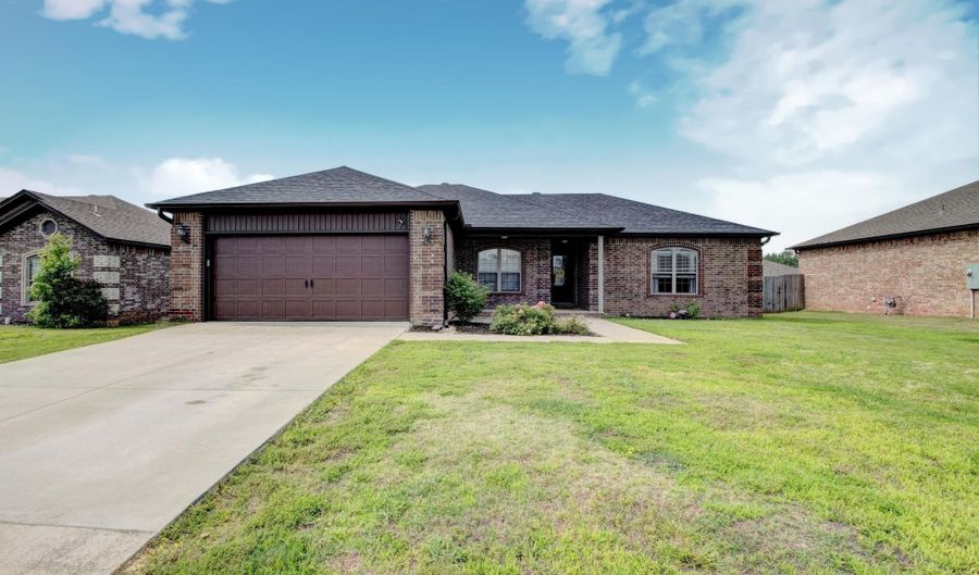 68 Smarty Jones Cir, Austin, AR 72007 - 4 Beds, 2 Bath