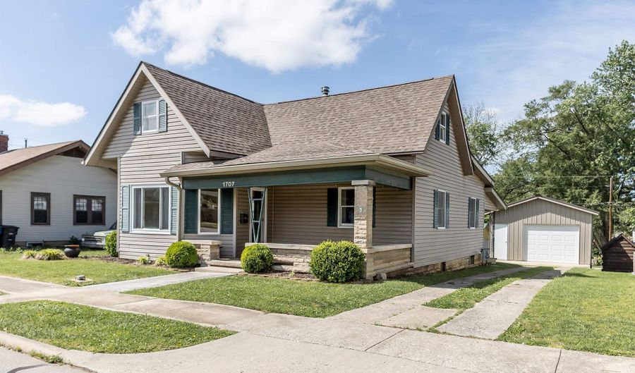 1707 12th St, Bedford, IN 47421 - 3 Beds, 1 Bath