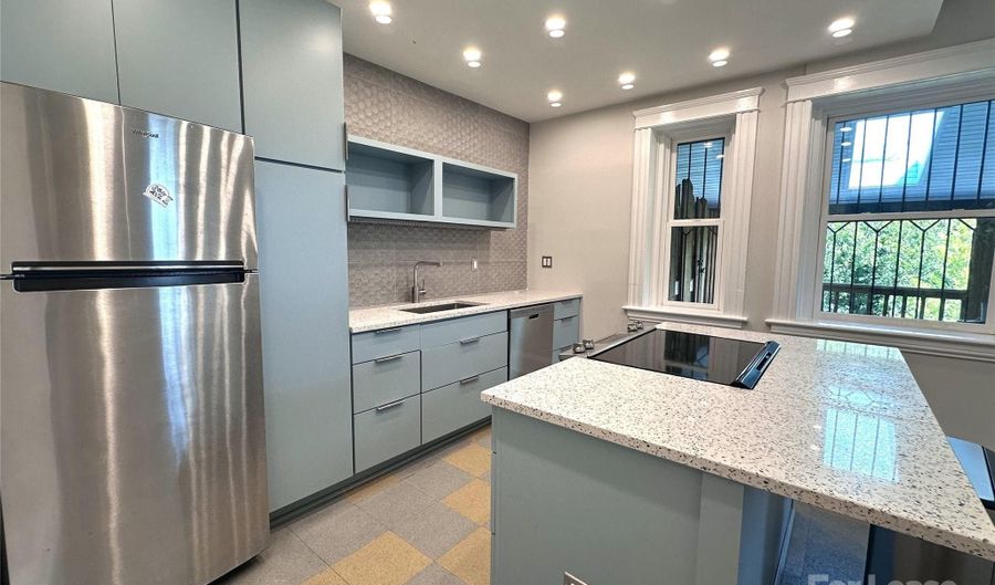 132 A Biltmore Ave 132A, Asheville, NC 28801 - 2 Beds, 2 Bath