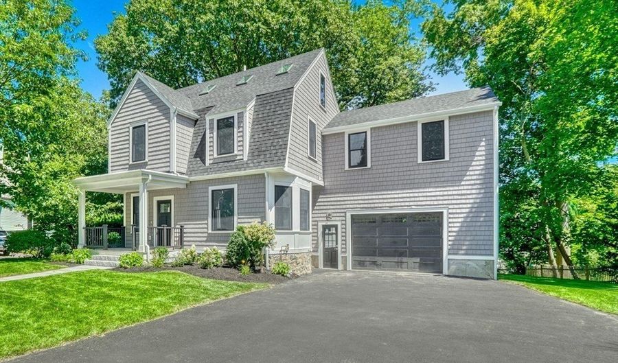315 Waverley St, Belmont, MA 02478 - 5 Beds, 5 Bath