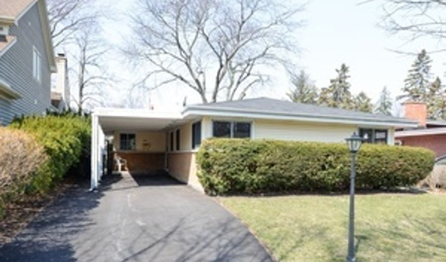 933 Cornell St, Wilmette, IL 60091 - 3 Beds, 2 Bath