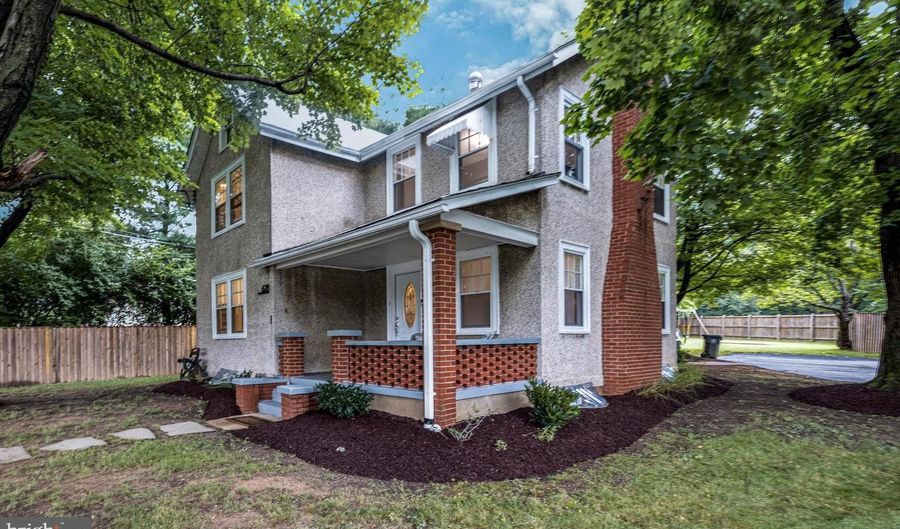 628 GREAT FALLS Rd, Rockville, MD 20850 - 3 Beds, 4 Bath