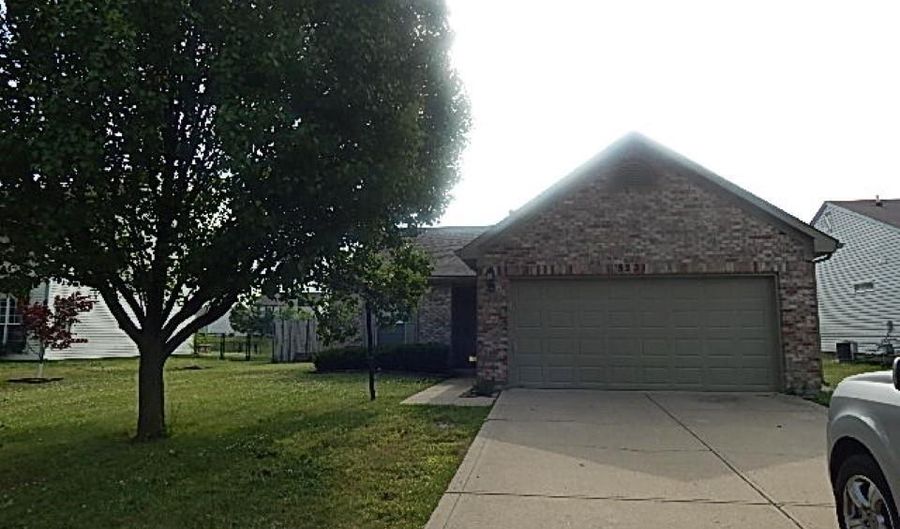 5231 Thompson Park Blvd, Indianapolis, IN 46237 - 3 Beds, 2 Bath