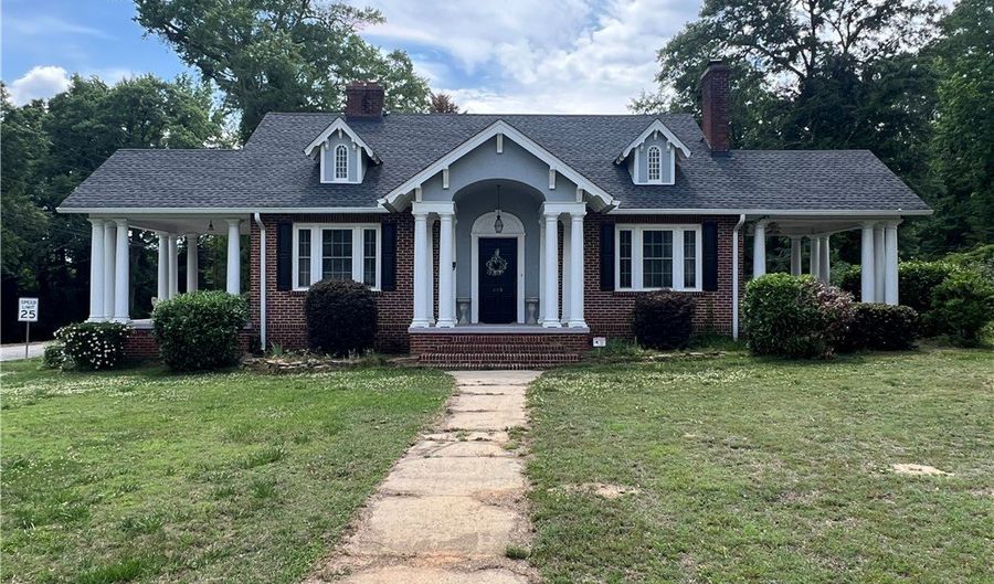 409 Brown Ave, Belton, SC 29627 - 4 Beds, 2 Bath
