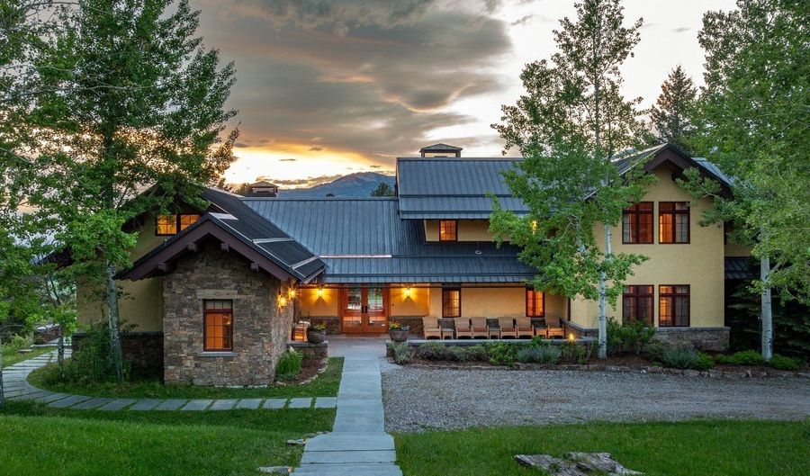 2355 Three Bears Rd, Bozeman, MT 59715 - 3 Beds, 4 Bath