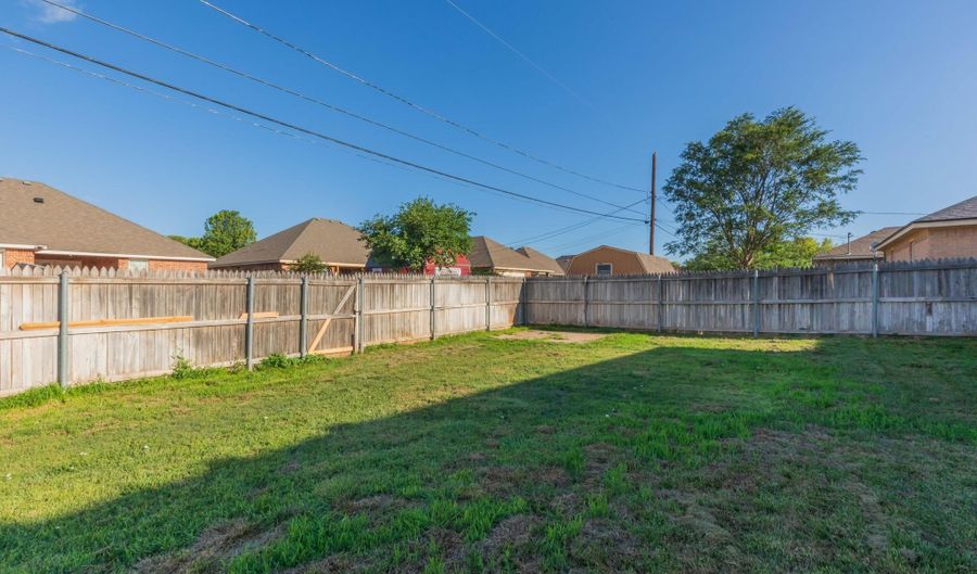 4016 S WILLIAMS St, Amarillo, TX 79118 - 3 Beds, 2 Bath