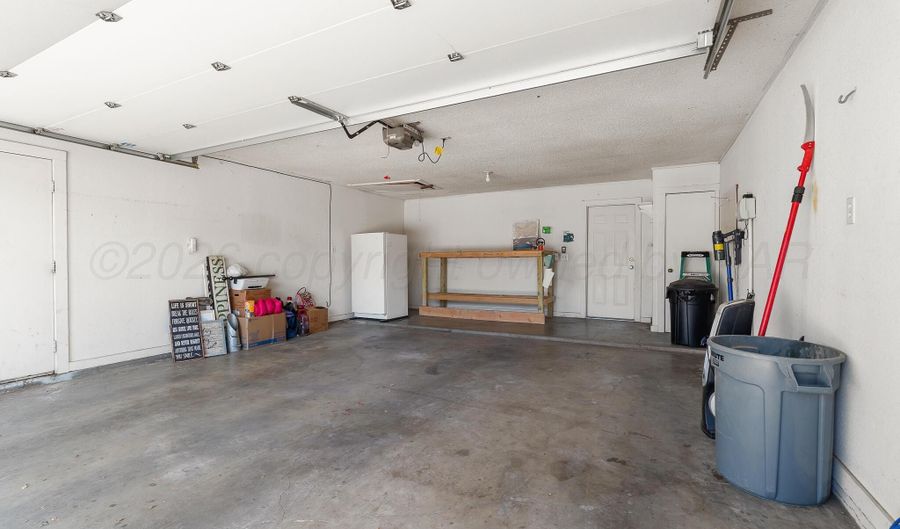 6202 ESTACADO Ln, Amarillo, TX 79109 - 3 Beds, 2 Bath