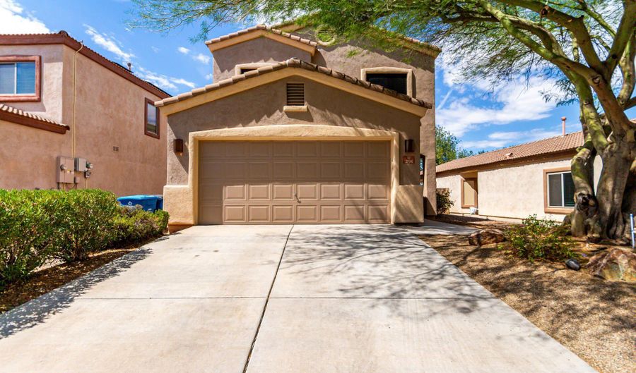 291 E Calle Puente Azul, Sahuarita, AZ 85629 - 4 Beds, 3 Bath