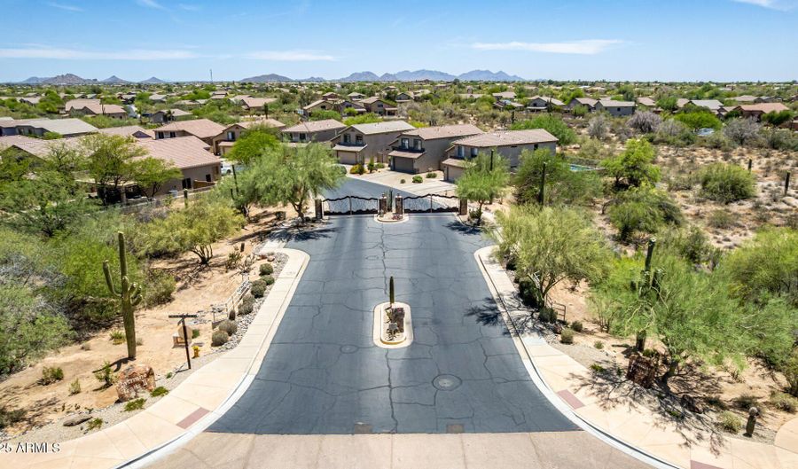 4426 E COYOTE WASH Dr, Cave Creek, AZ 85331 - 4 Beds, 3 Bath
