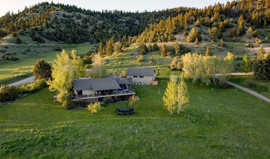 809 W Rocky Crk, Bozeman, MT 59715 - 5 Beds, 5 Bath