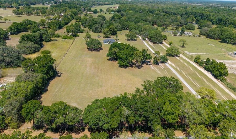 5075 NE 97TH STREET Rd, Anthony, FL 32617 - 3 Beds, 2 Bath