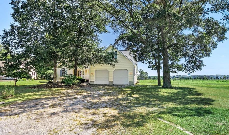 34 BETHANY FOREST Dr, Dagsboro, DE 19939 - 3 Beds, 2 Bath
