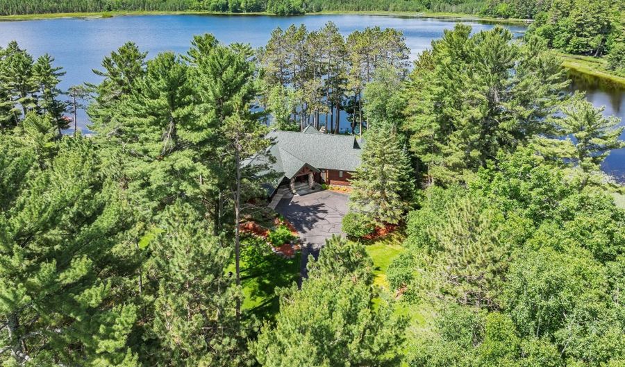11400 SANTO Rd, Arbor Vitae, WI 54568 - 4 Beds, 3 Bath
