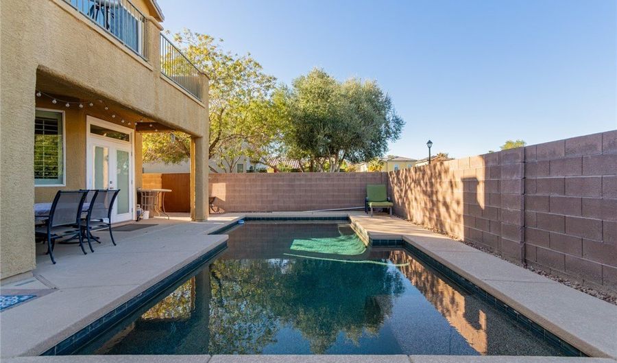 7353 Savannah Falls St, Las Vegas, NV 89131 - 5 Beds, 3 Bath