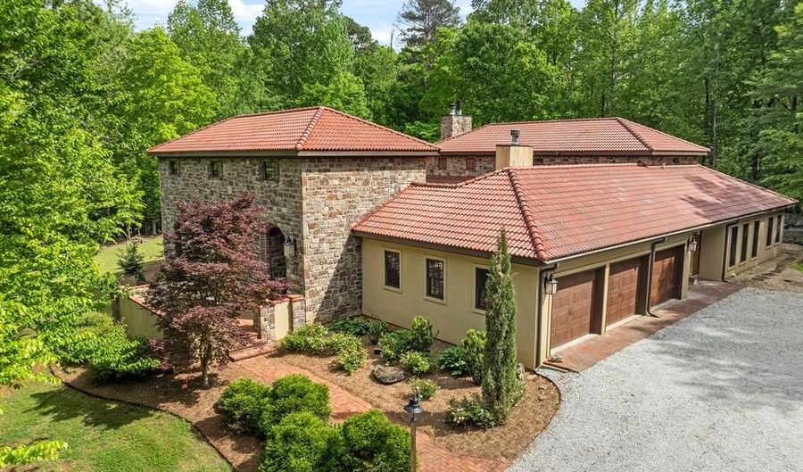 83 CR 164, Banner, MS 38913 - 4 Beds, 5 Bath