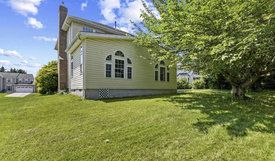 404 WISPY WILLOW Ct, Bel Air, MD 21015 - 4 Beds, 3 Bath