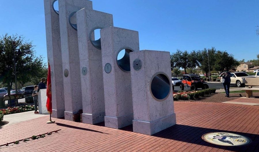 3653 W BRYCE Ct, Anthem, AZ 85086 - 3 Beds, 2 Bath