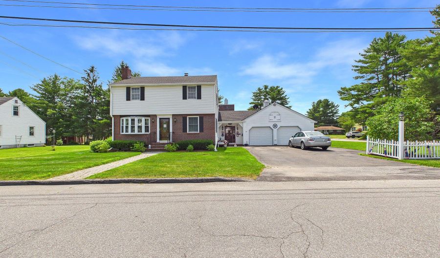 34 Windsor Ave, Augusta, ME 04330 - 4 Beds, 2 Bath