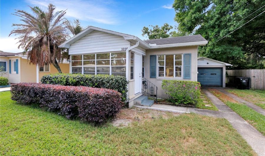 1016 W SMITH St, Orlando, FL 32804 - 2 Beds, 1 Bath