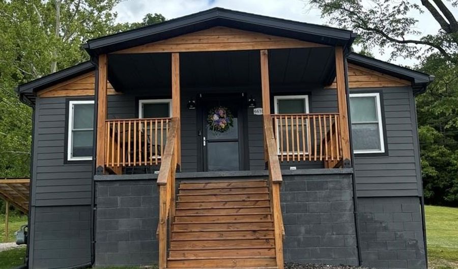 6610 Midland Trl, Ashland, KY 41102 - 2 Beds, 2 Bath