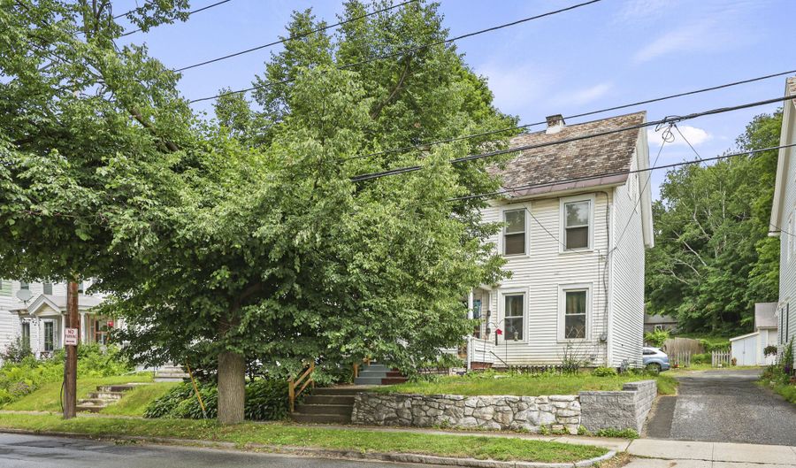 35 Summer St, Adams, MA 01220 - 3 Beds, 1 Bath