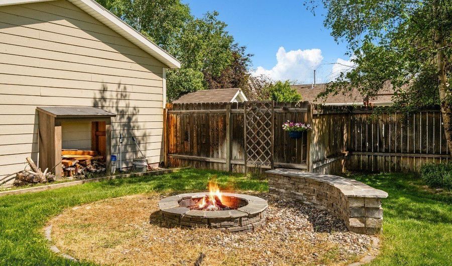 1011 Silverbow, Belgrade, MT 59714 - 3 Beds, 3 Bath