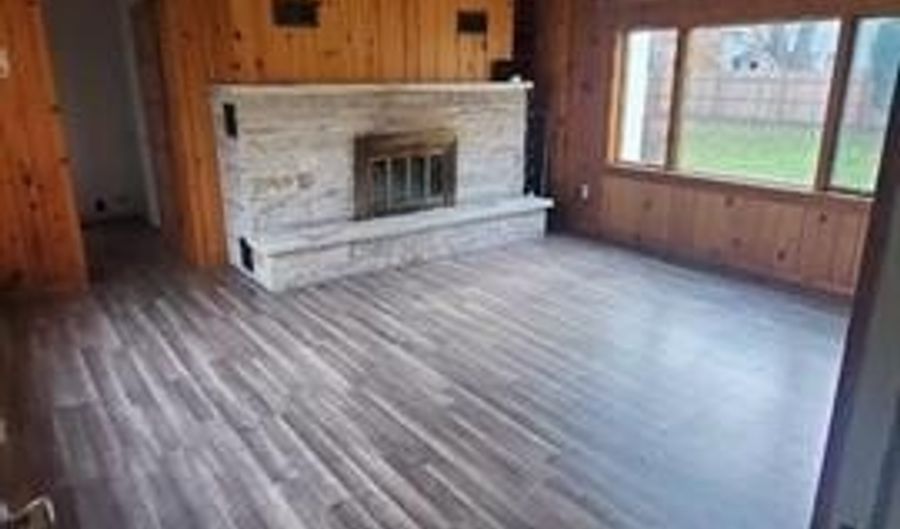 519 N Mingo St, Albion, MI 49224 - 2 Beds, 1 Bath