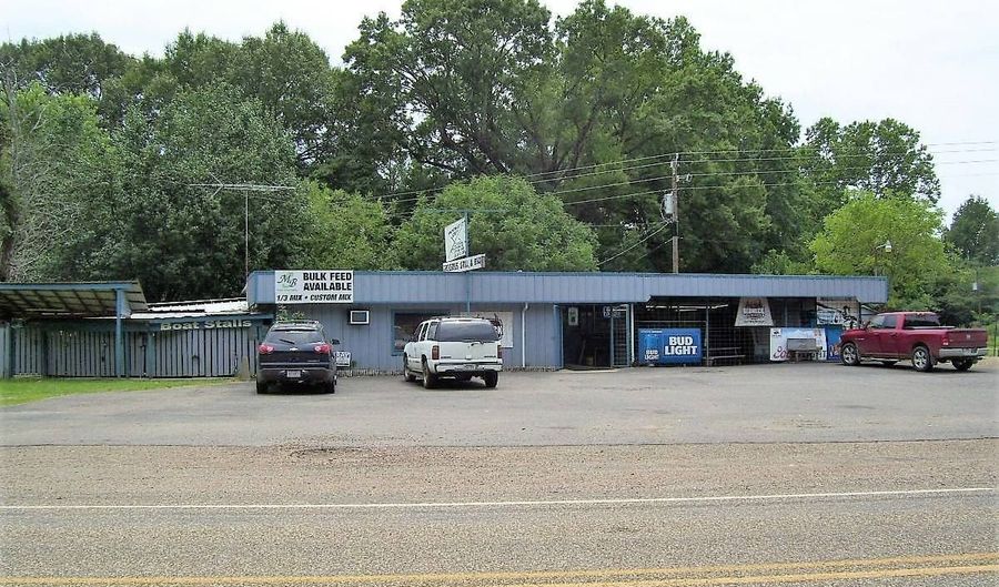 1204 HWY 32 E, Ashdown, AR 71822 - 0 Beds, 2 Bath