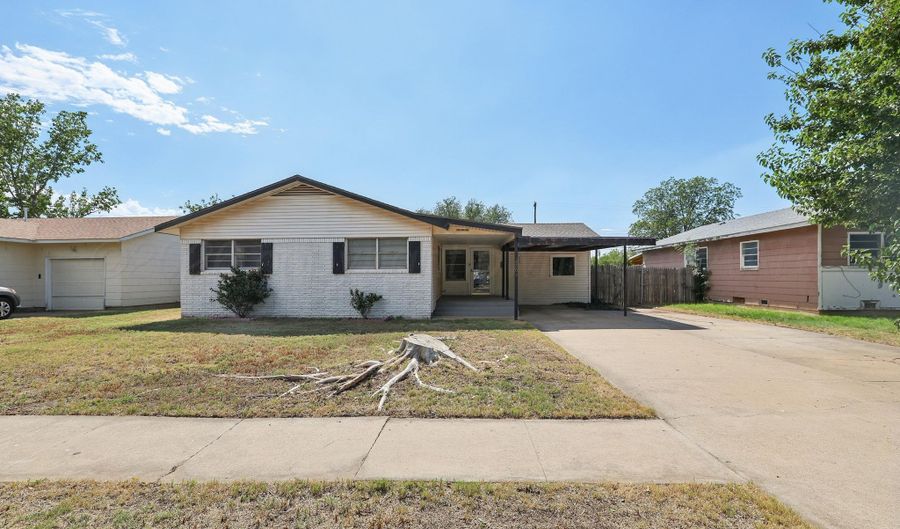 4304 S BONHAM St, Amarillo, TX 79110 - 3 Beds, 1 Bath