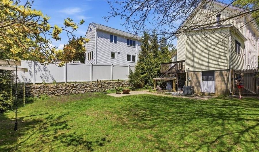 56 Agassiz Ave, Belmont, MA 02478 - 3 Beds, 3 Bath