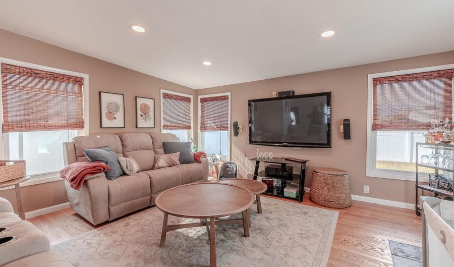 23 Beechwood, Villas, NJ 08251 - 3 Beds, 2 Bath